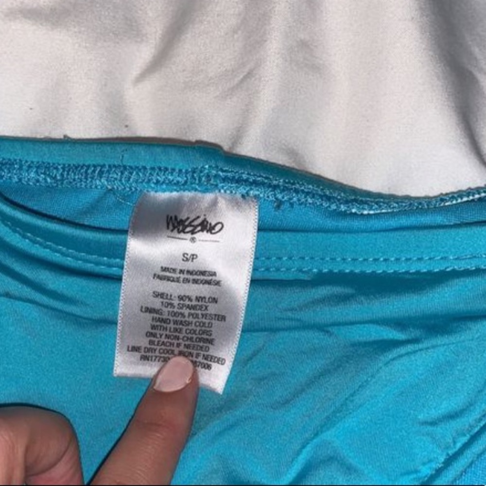 bikini bundle - Picture 3 of 4